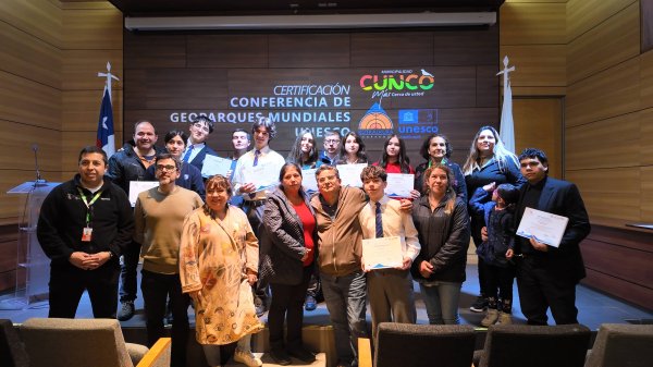 Estudiantes destacan en conferencia mundial de geoparques